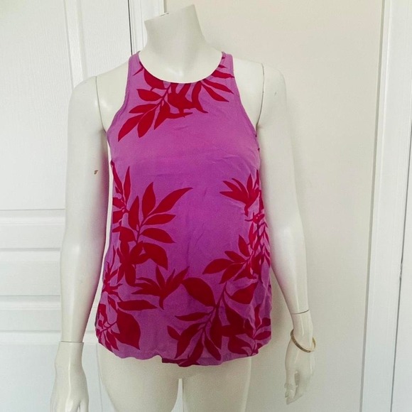 Old Navy Tops - Old Navy Pink floral tank top